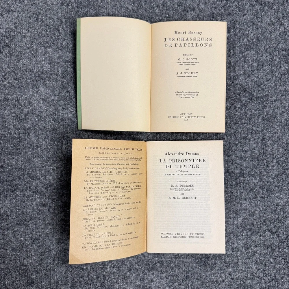 Vintage Oxford University Press Rapid Reading French Text Books Lot of 2